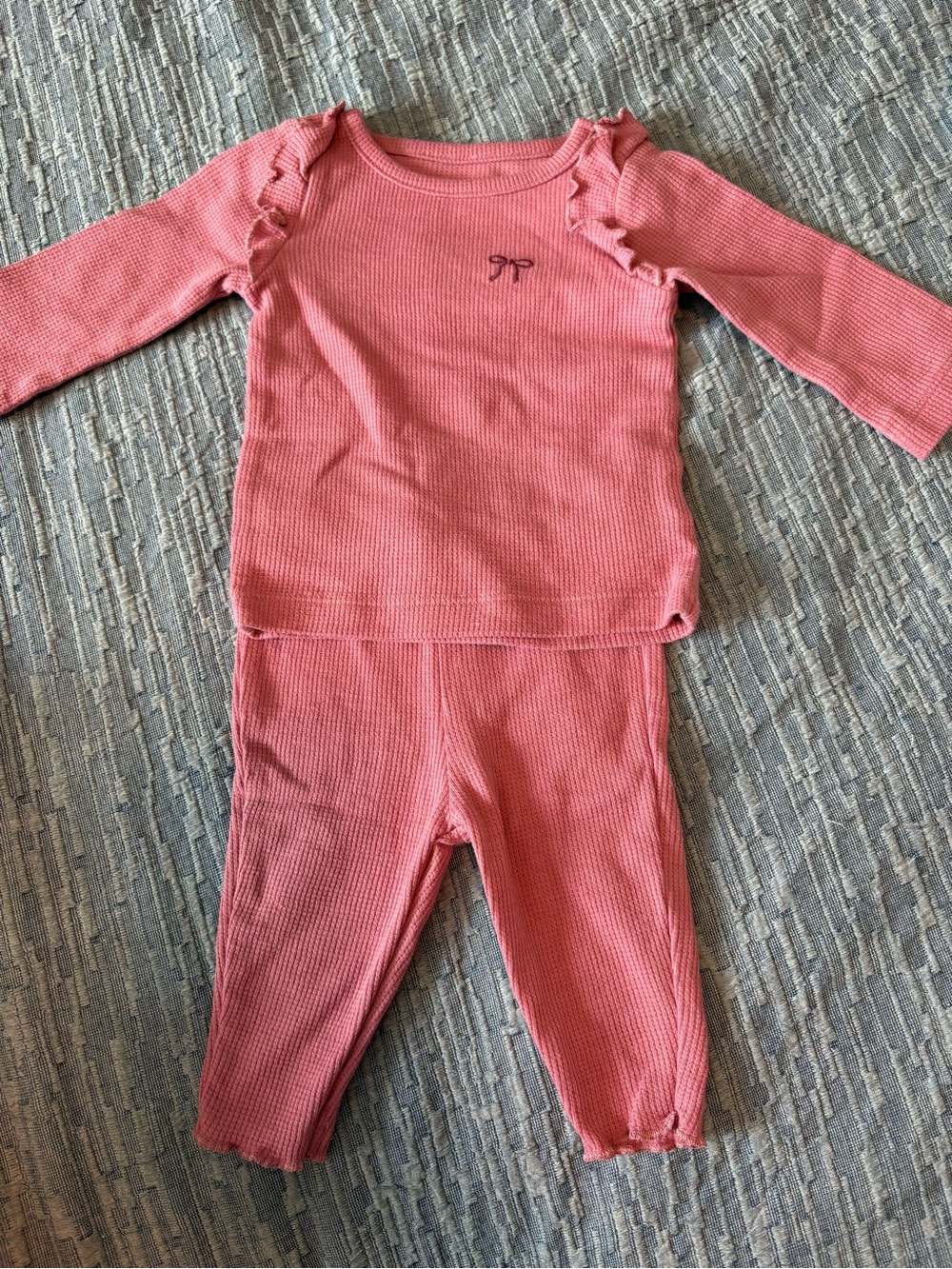 Carter’s pink ruffle bow outfit